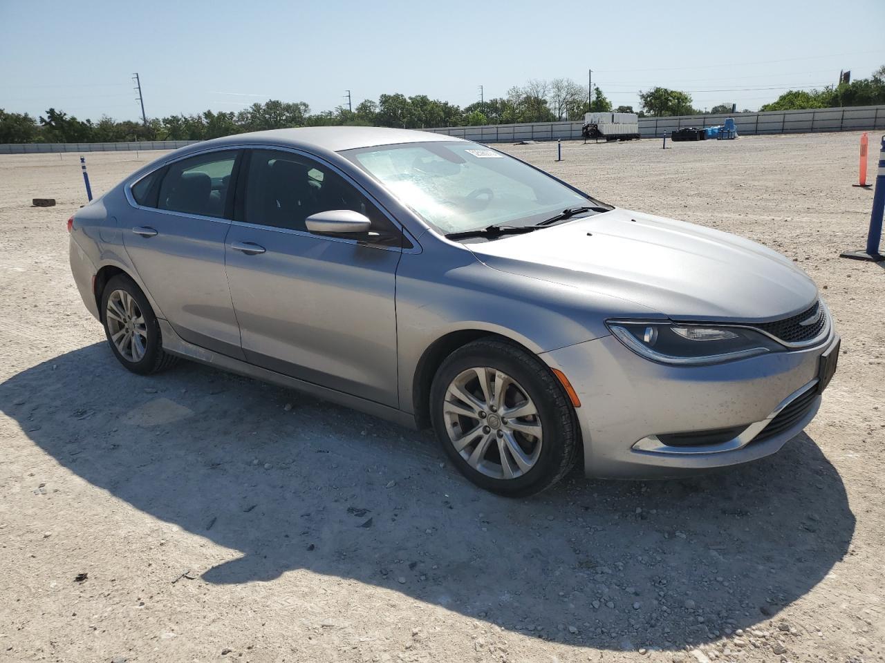 2015 CHRYSLER 200 LIMITE - Image 4
