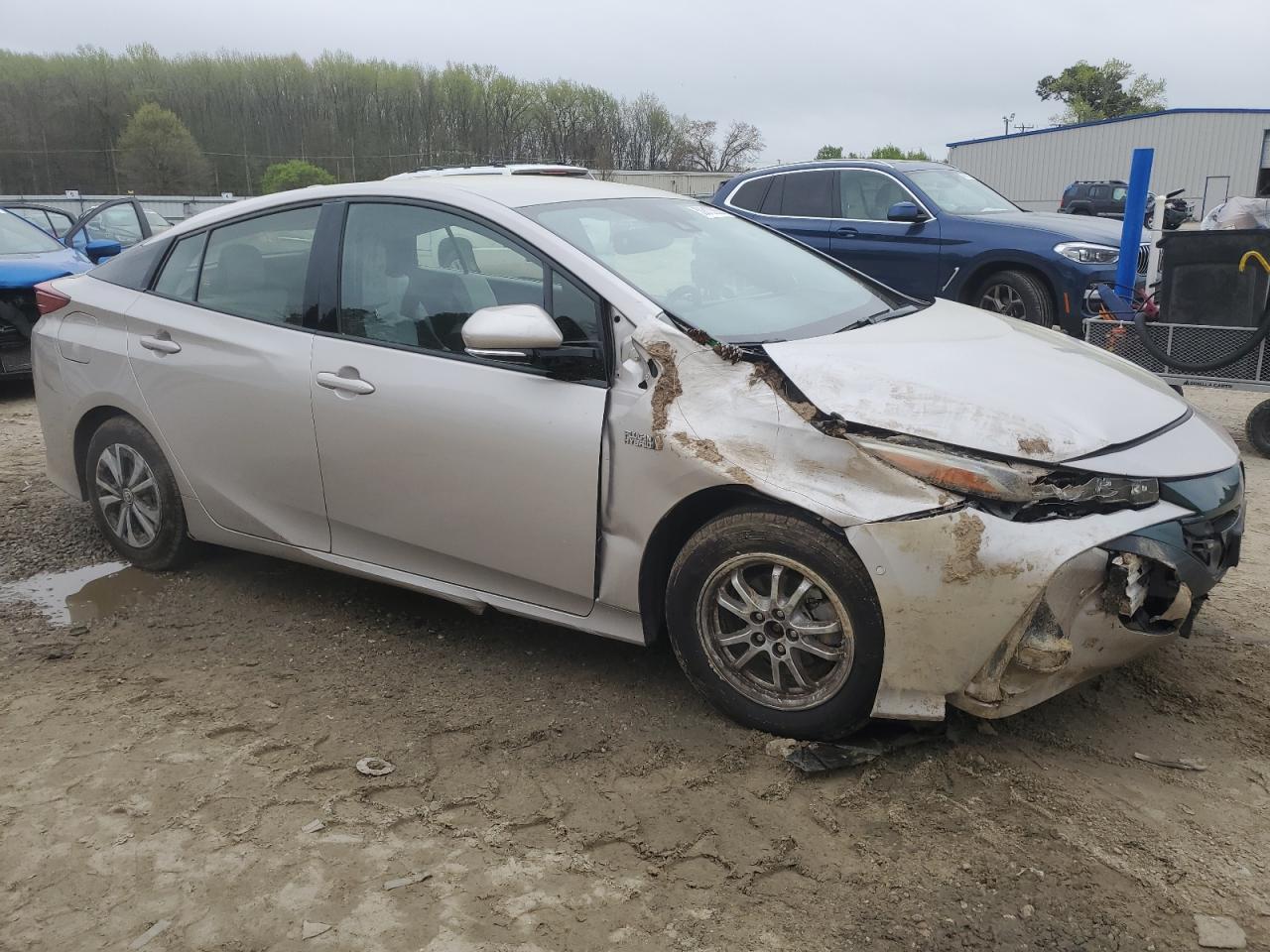 2018 TOYOTA PRIUS PRIM - Image 4
