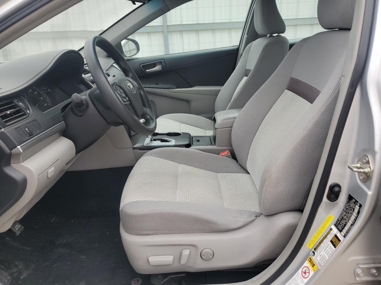 2014 TOYOTA CAMRY L - Image 7