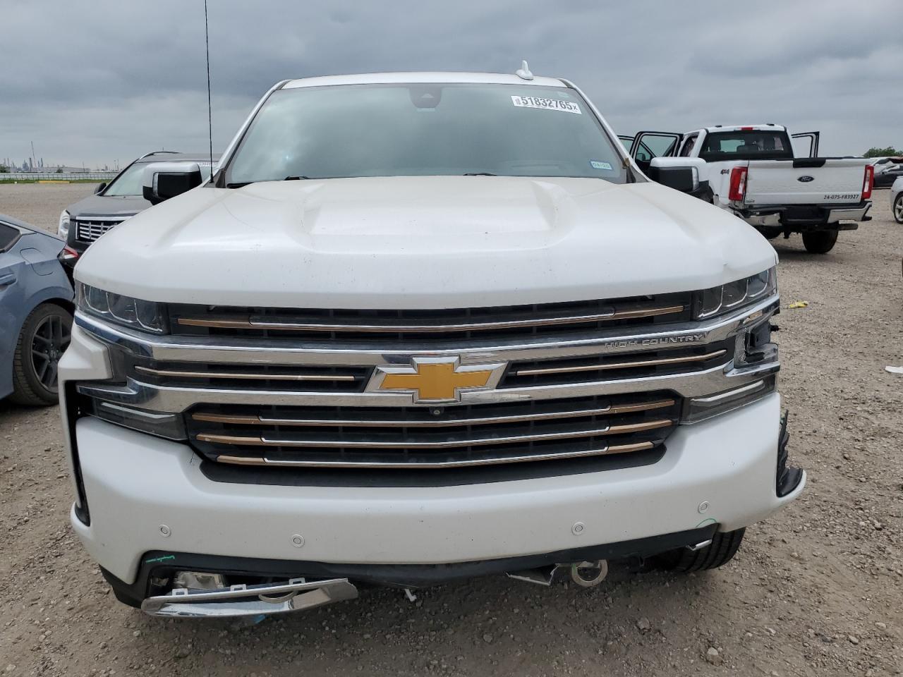 2019 CHEVROLET SILVERADO - Фото 5