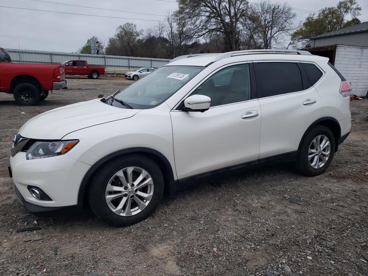2015 NISSAN ROGUE S