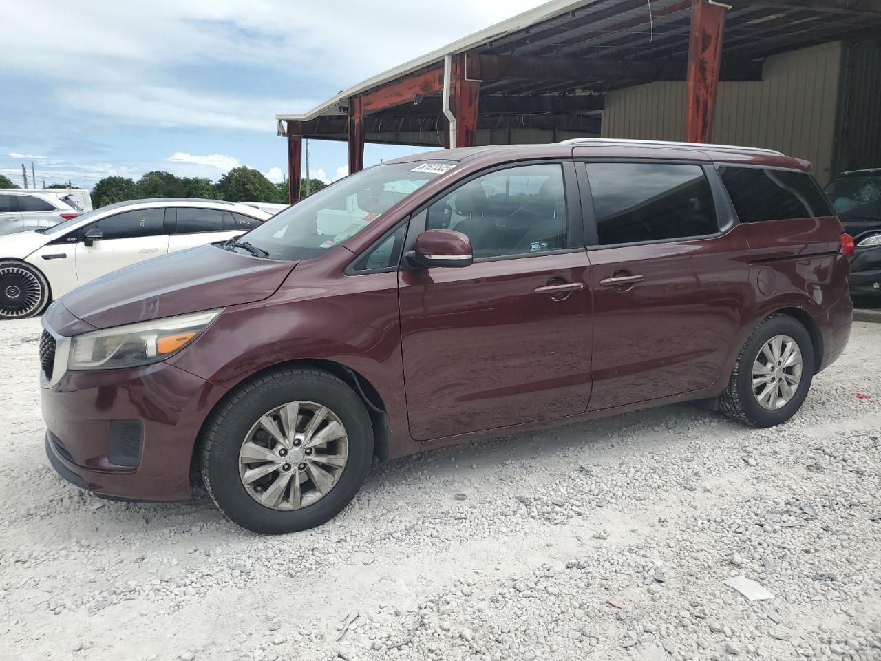 2016 KIA SEDONA LX