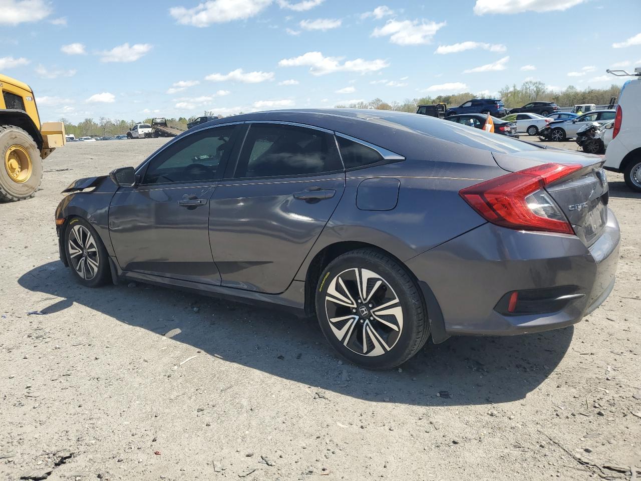 2017 HONDA CIVIC LX - Фото 2