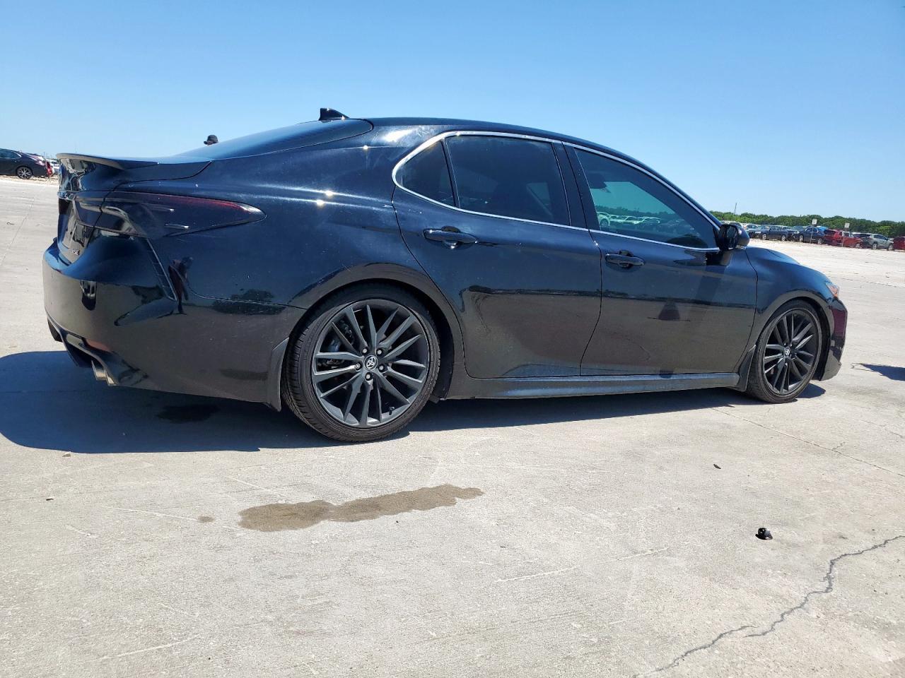 2018 TOYOTA CAMRY XSE - Фото 3