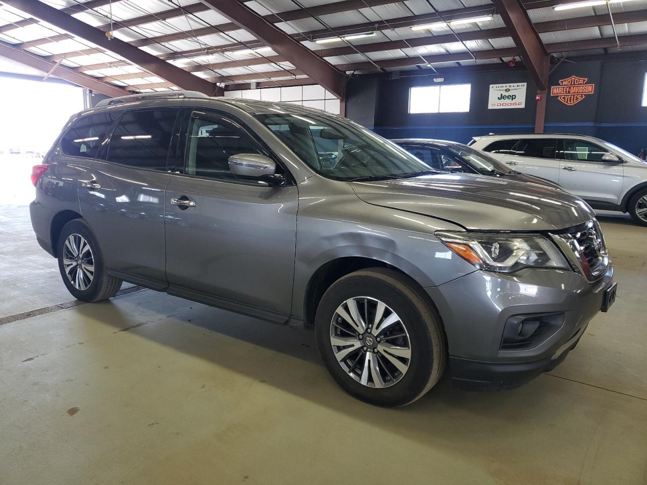 2017 NISSAN PATHFINDER - Фото 4