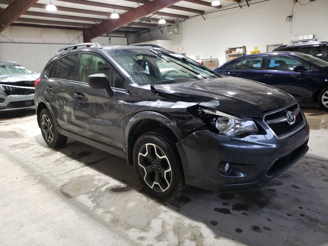 2013 SUBARU XV CROSSTR - Image 4