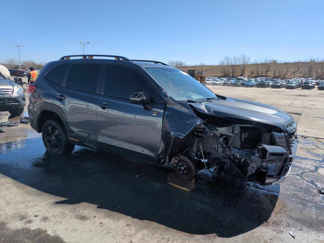 2022 SUBARU FORESTER W - Фото 4