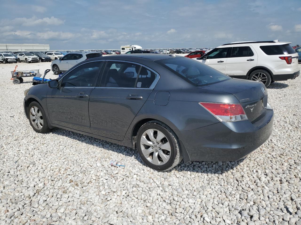 2010 HONDA ACCORD EXL - Image 2