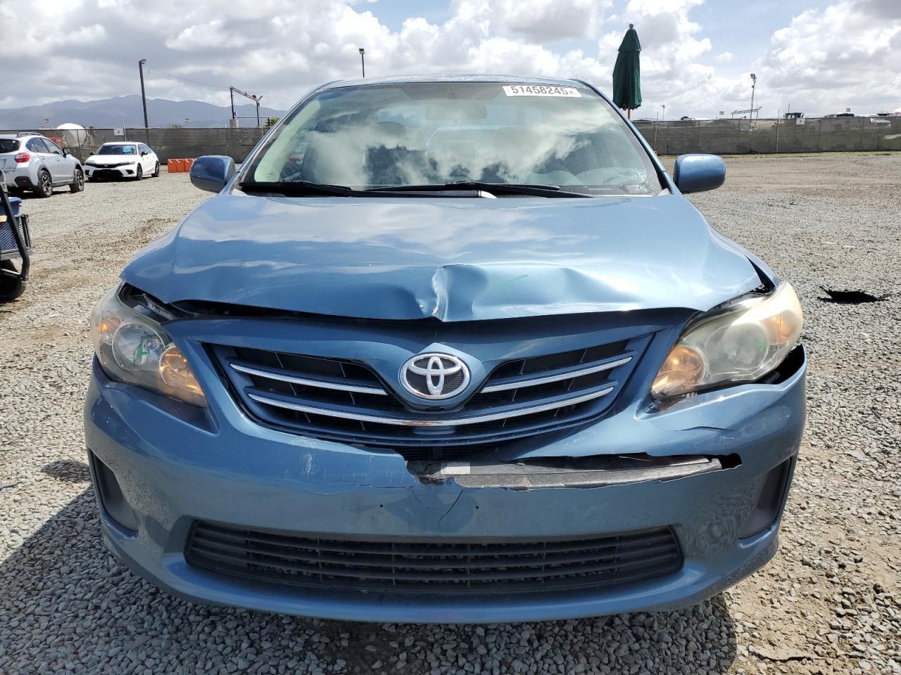 2013 TOYOTA COROLLA BA - Фото 5
