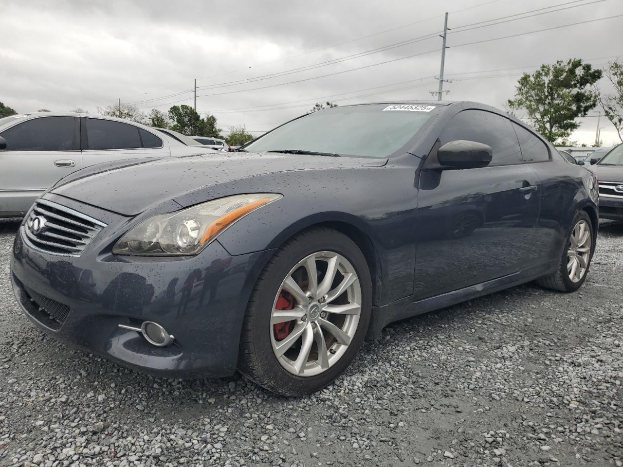 2011 INFINITI G37 BASE