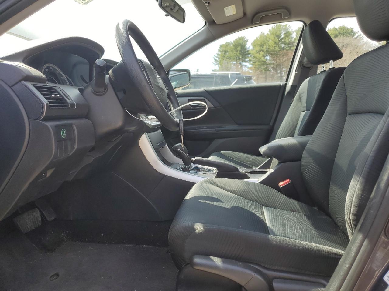 2014 HONDA ACCORD LX - Image 7