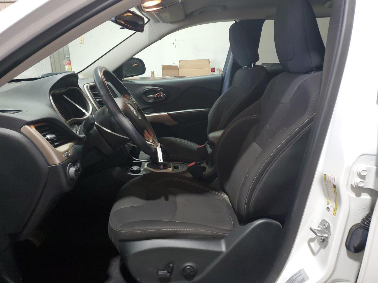 2017 JEEP CHEROKEE L - Image 7
