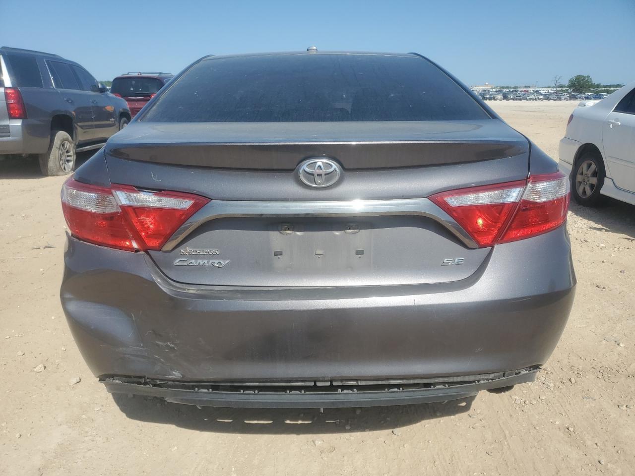 2015 TOYOTA CAMRY LE - Image 6
