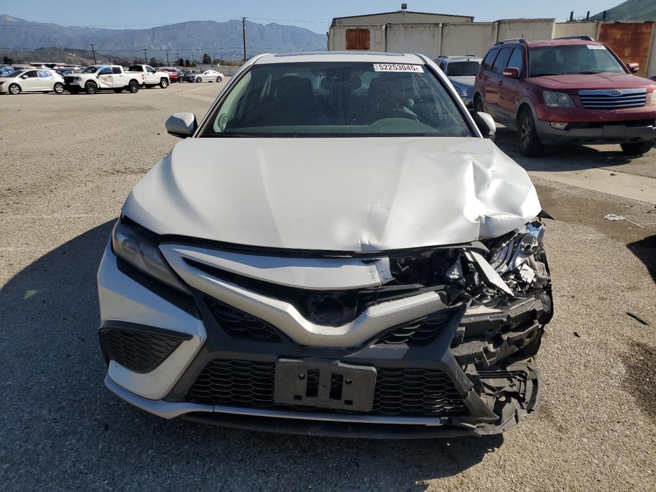 2022 TOYOTA CAMRY XSE - Фото 5
