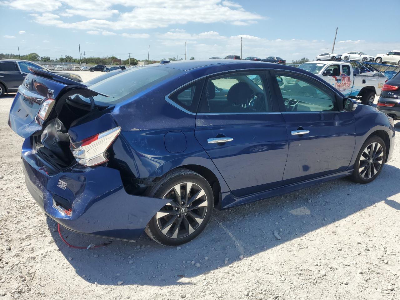 2017 NISSAN SENTRA S - Фото 3