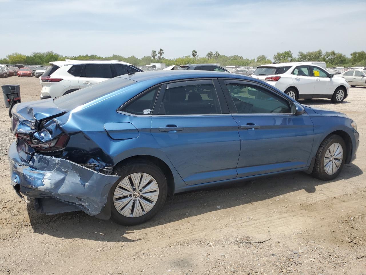 2019 VOLKSWAGEN JETTA S - Фото 3