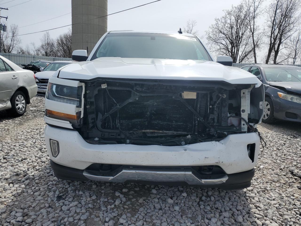 2018 CHEVROLET SILVERADO - Фото 5