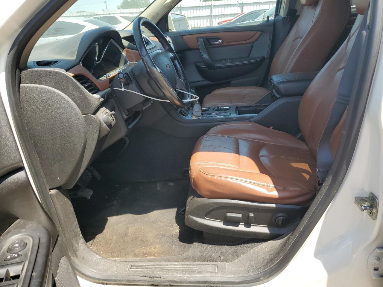 2015 CHEVROLET TRAVERSE L - Image 7