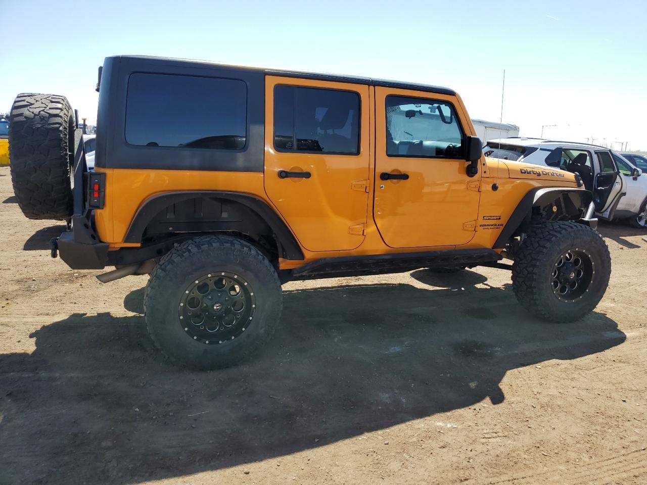 2012 JEEP WRANGLER U - Image 3