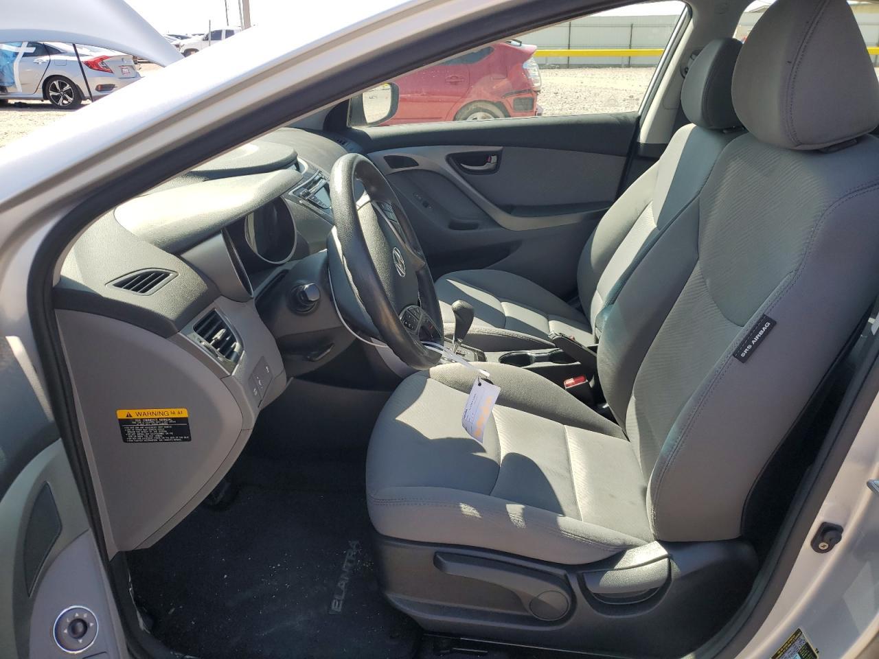 2013 HYUNDAI ELANTRA GL - Image 7