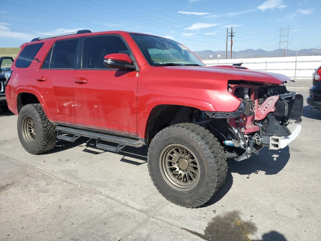 2018 TOYOTA 4RUNNER SR - Фото 4
