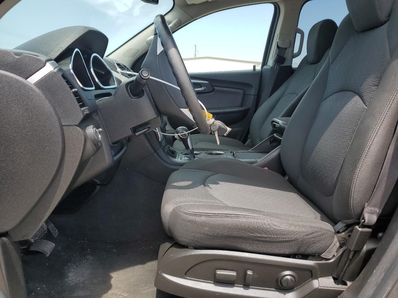 2012 CHEVROLET TRAVERSE L - Image 7