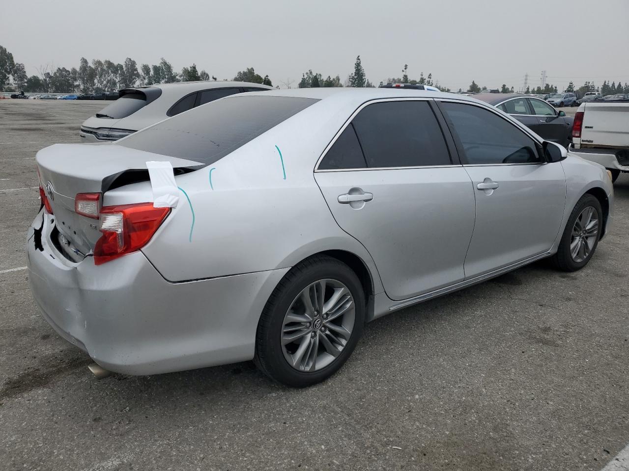 2013 TOYOTA CAMRY L - Image 3