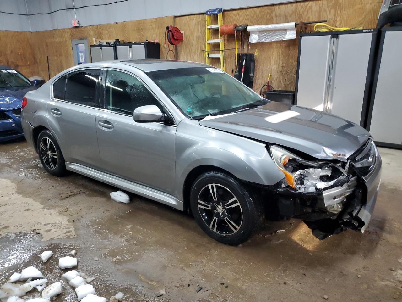 2011 SUBARU LEGACY 2.5 - Фото 4