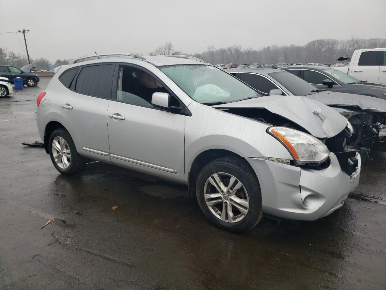 2013 NISSAN ROGUE S - Фото 4