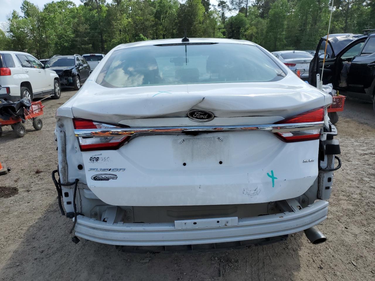 2017 FORD FUSION SE - Image 6