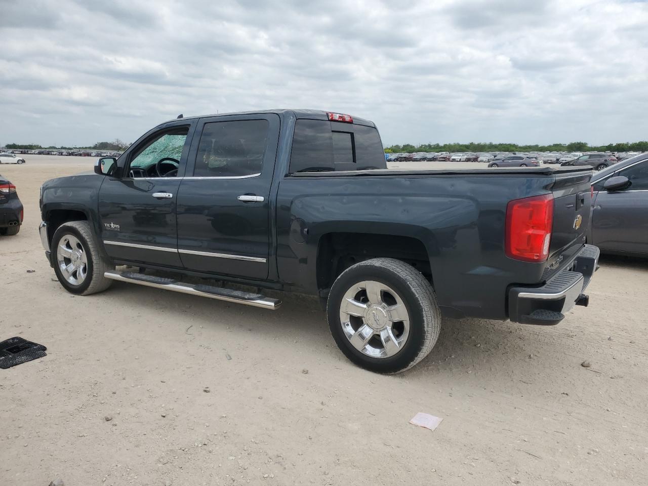 2018 CHEVROLET SILVERADO - Image 2