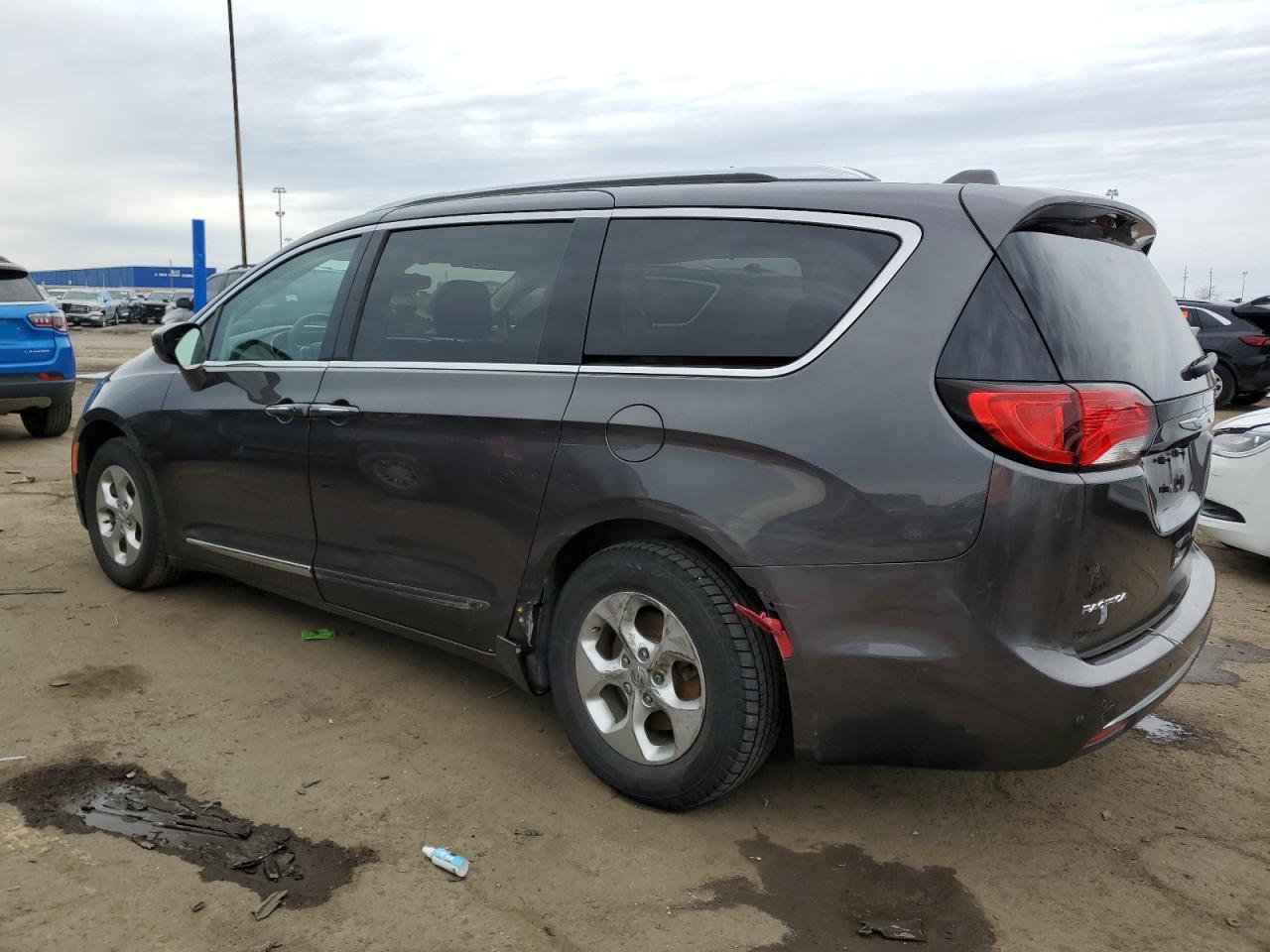 2017 CHRYSLER PACIFICA T - Фото 2