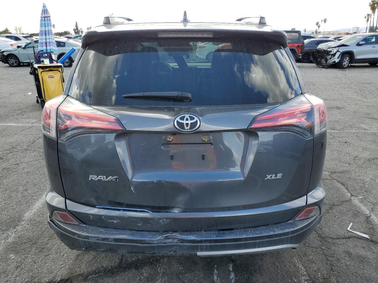 2017 TOYOTA RAV4 XLE - Image 6