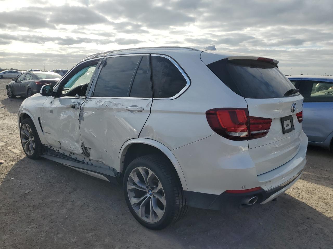 2016 BMW X5 XDRIVE3 - Image 2