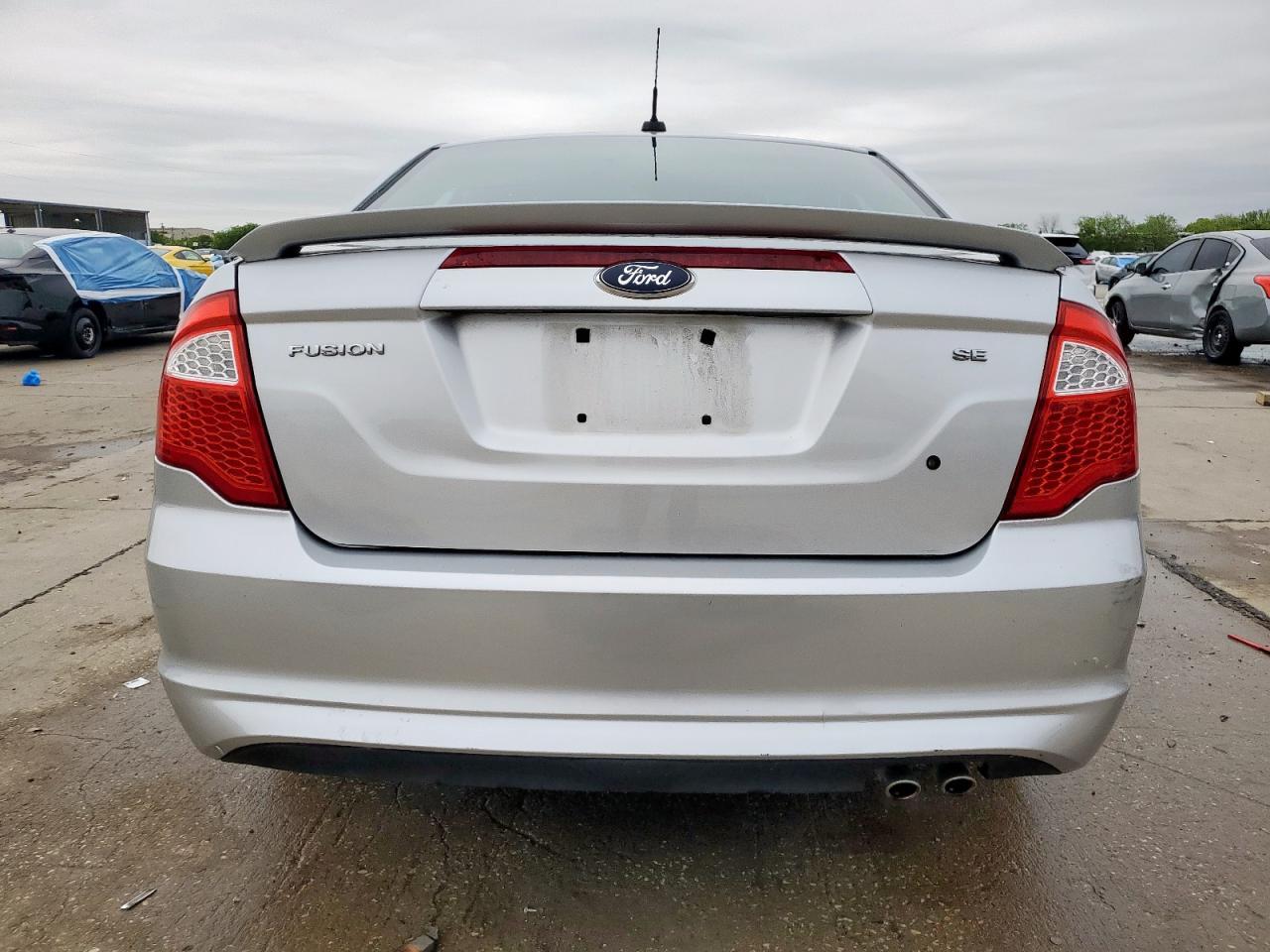 2012 FORD FUSION SE - Image 6