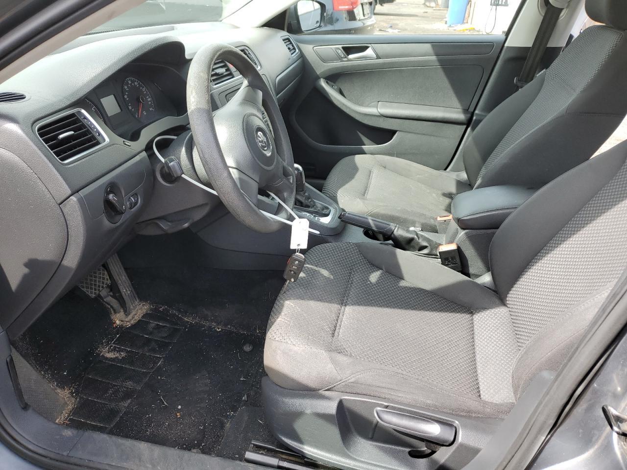 2013 VOLKSWAGEN JETTA BASE - Image 7