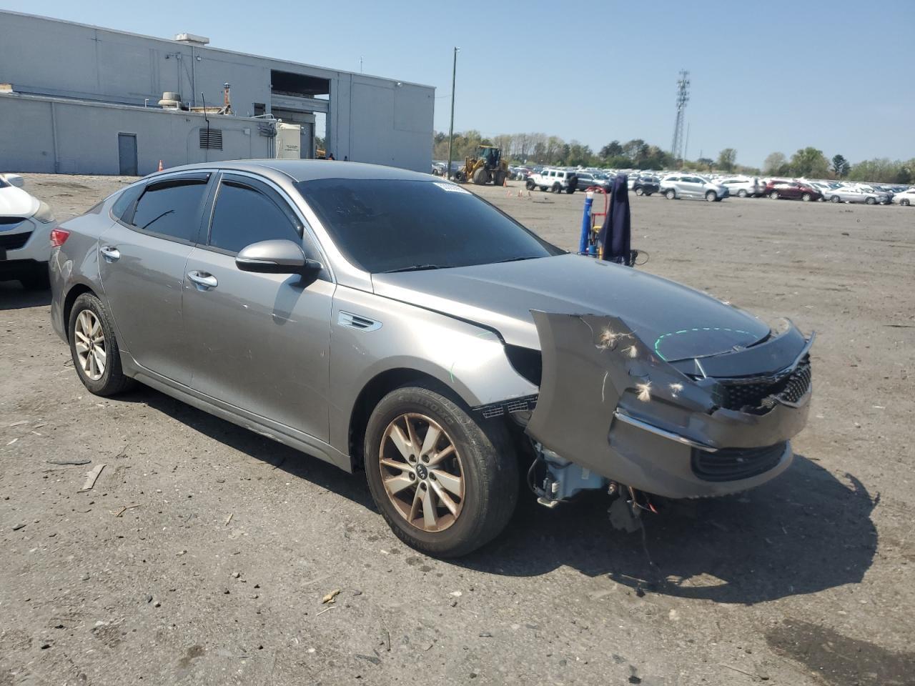 2016 KIA OPTIMA LX - Фото 4