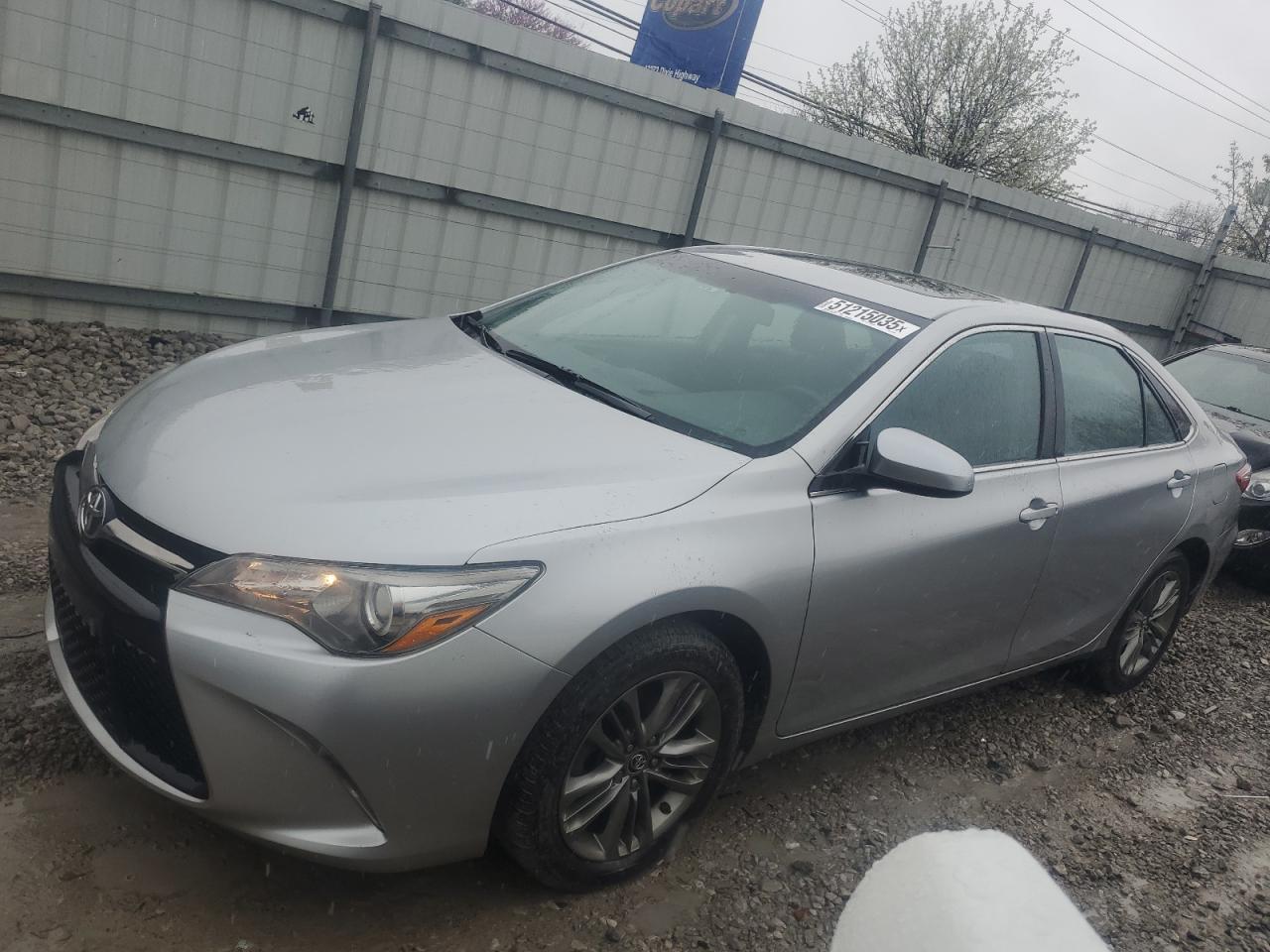 2016 TOYOTA CAMRY LE