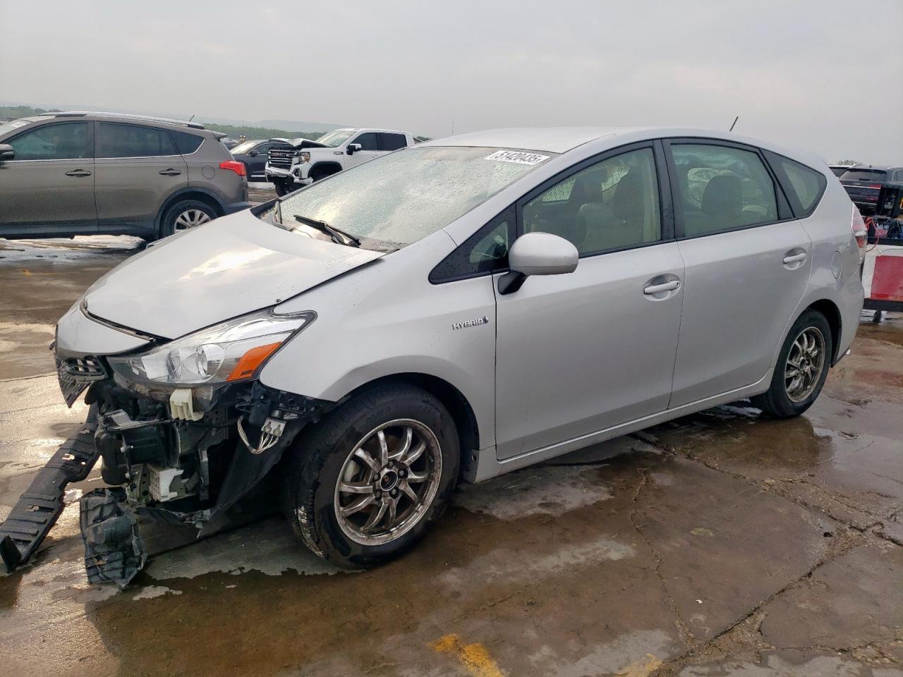 2017 TOYOTA PRIUS V