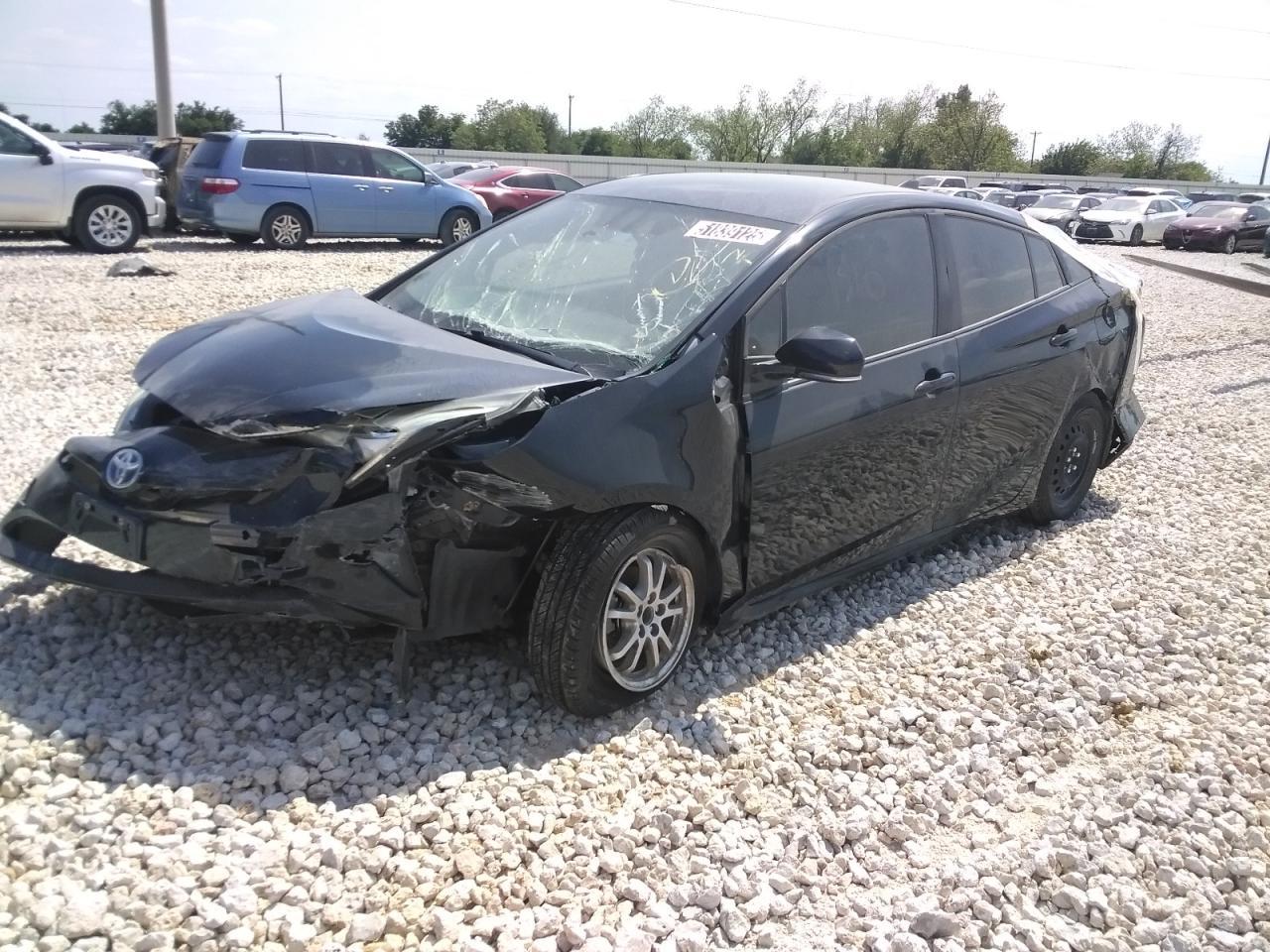 2016 TOYOTA PRIUS
