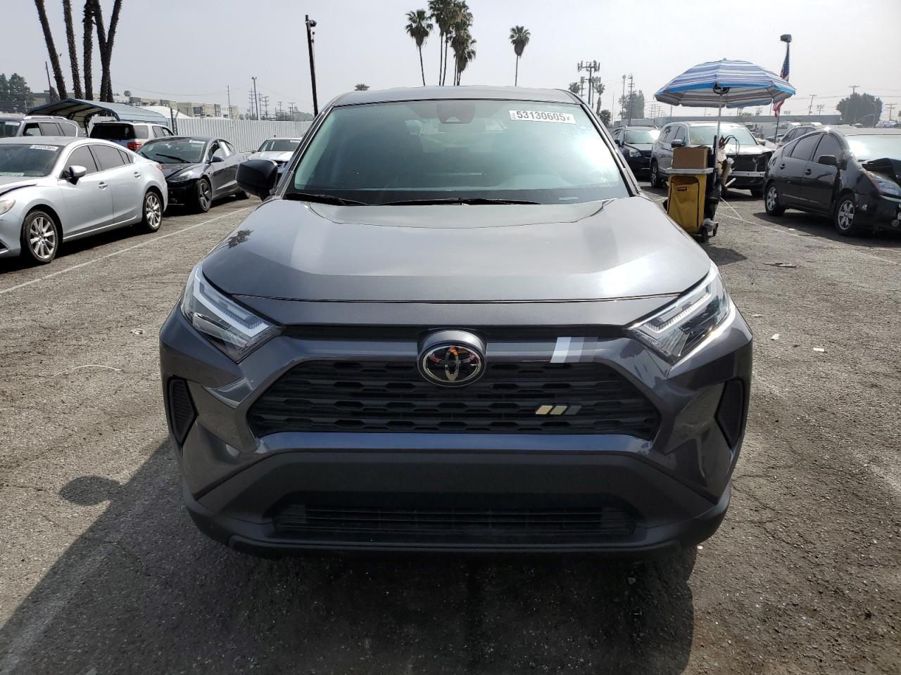 2023 TOYOTA RAV4 LE - Фото 5