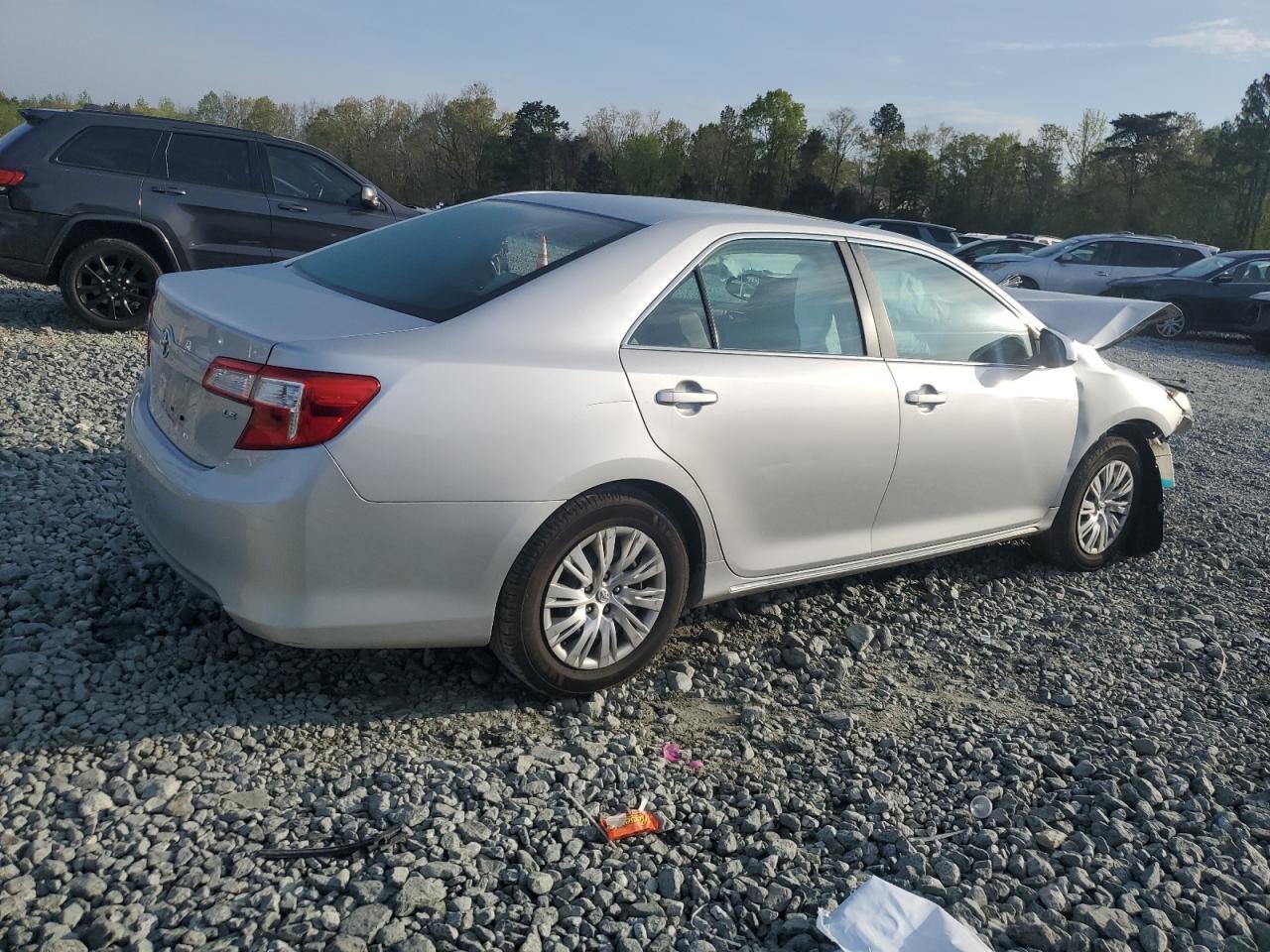 2012 TOYOTA CAMRY BASE - Фото 3