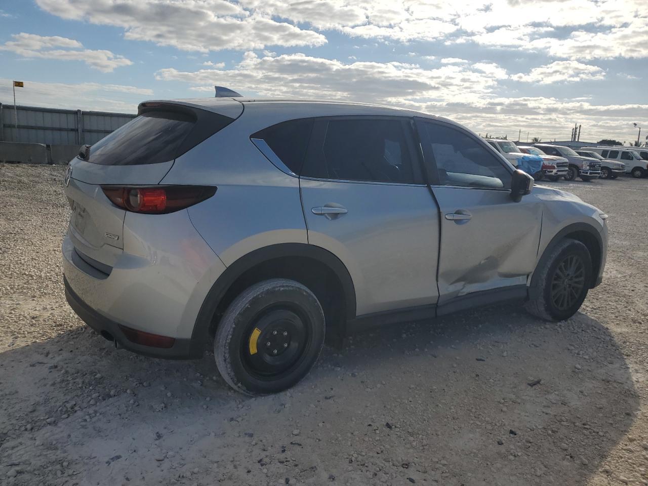 2019 MAZDA CX-5 SPORT - Фото 3