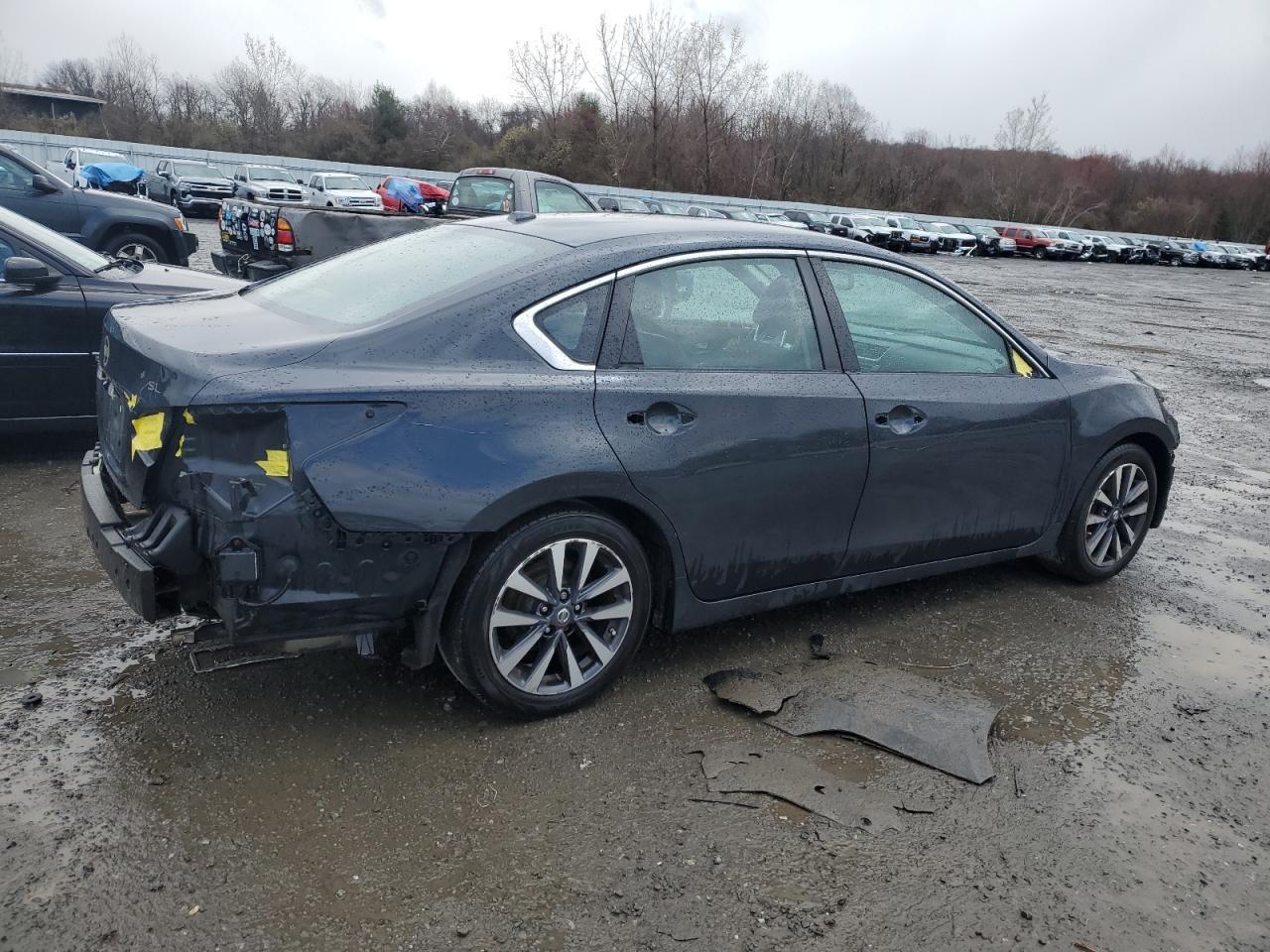 2017 NISSAN ALTIMA 2.5 - Фото 3