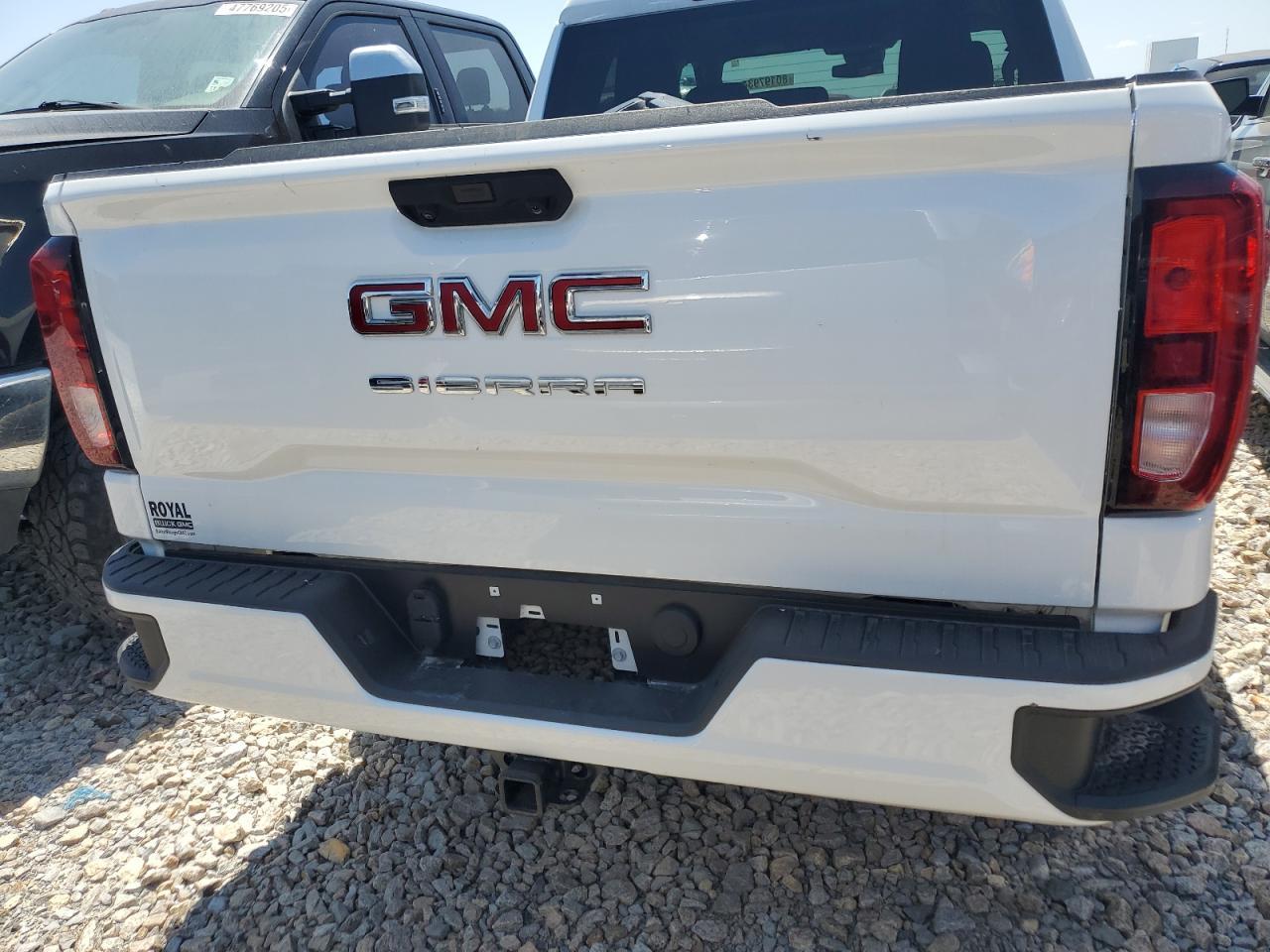 2024 GMC SIERRA K15 - Image 6