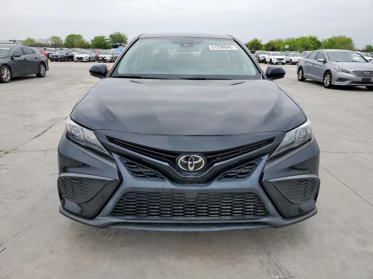 2021 TOYOTA CAMRY SE - Image 5