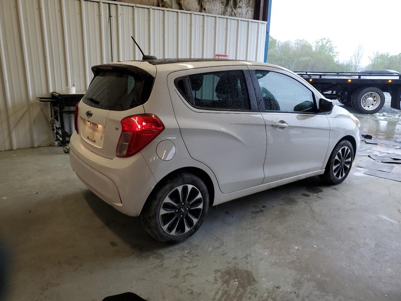 2021 CHEVROLET SPARK 1LT - Фото 3