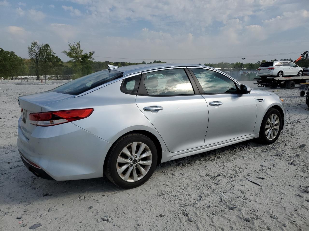 2016 KIA OPTIMA LX - Image 3