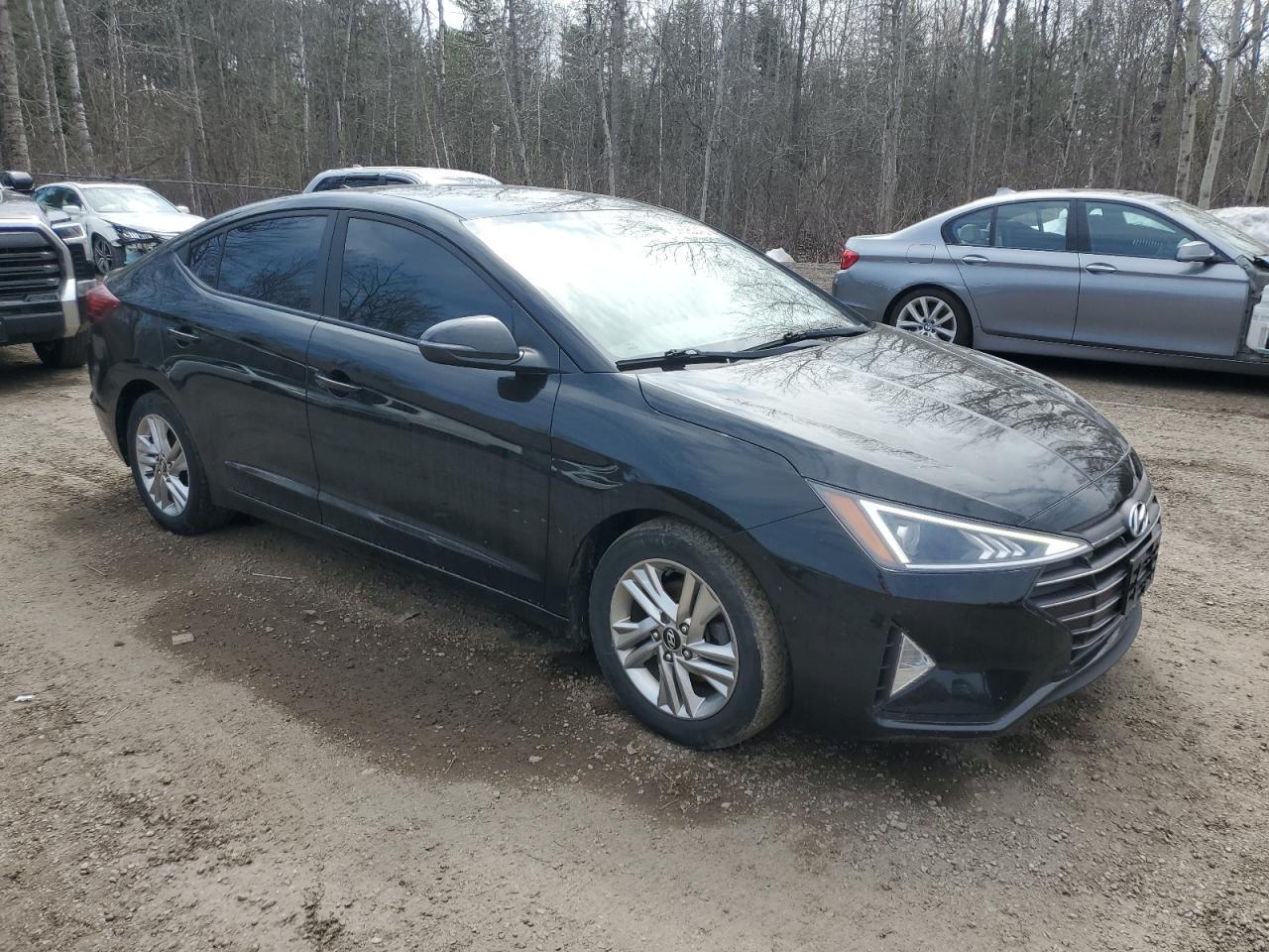 2019 HYUNDAI ELANTRA SE - Фото 4