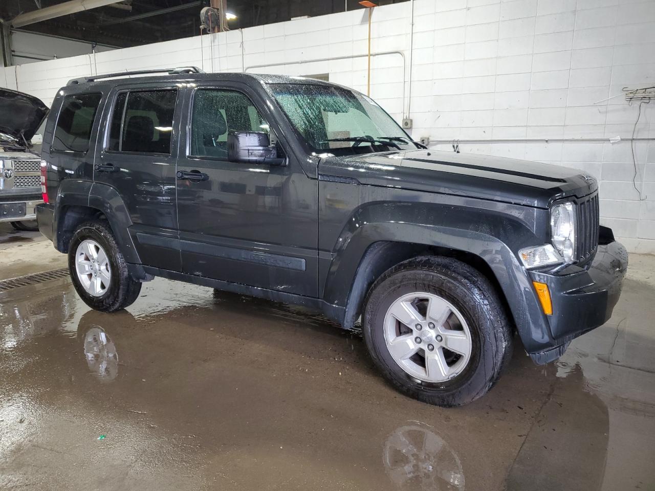 2010 JEEP LIBERTY SP - Фото 4